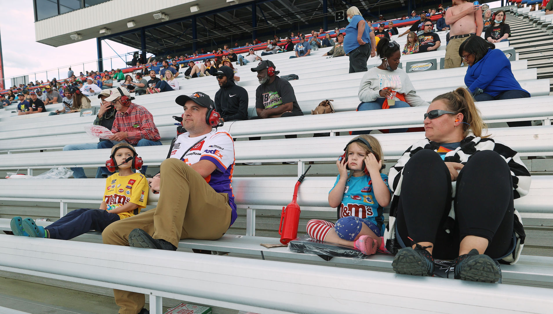 20210419_SPO_NASCAR_AWE08